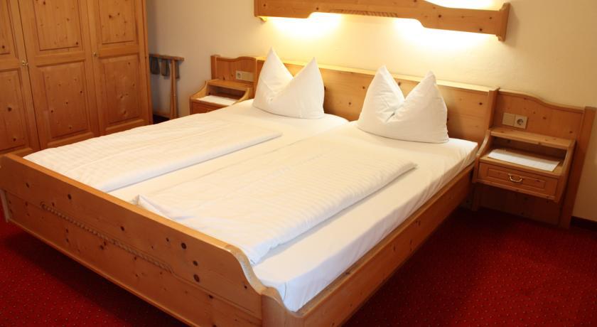 Pension Kohlhiasl Schoenau am Koenigsee Bilik gambar